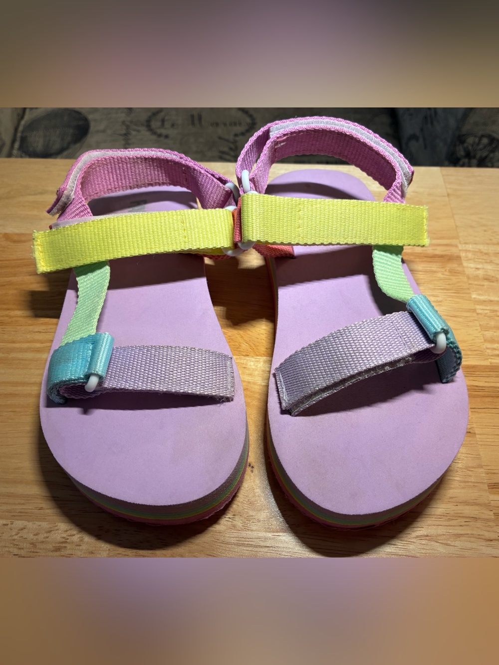 Fab Kids Brand Multicolor Adjustable Strap Sandals - Size Comparable to 11/12K